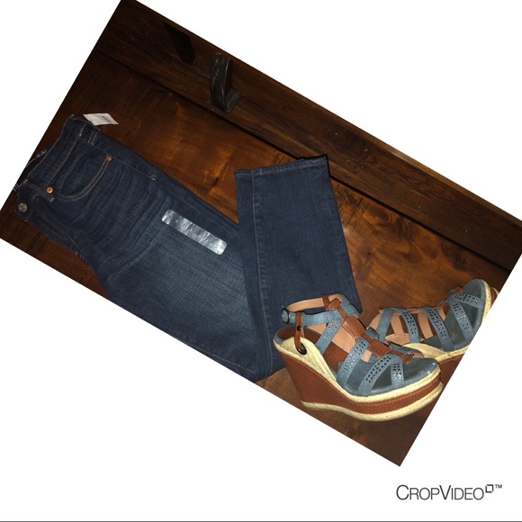 Gap girlfriend jeans 👖 - Picture 2 of 7